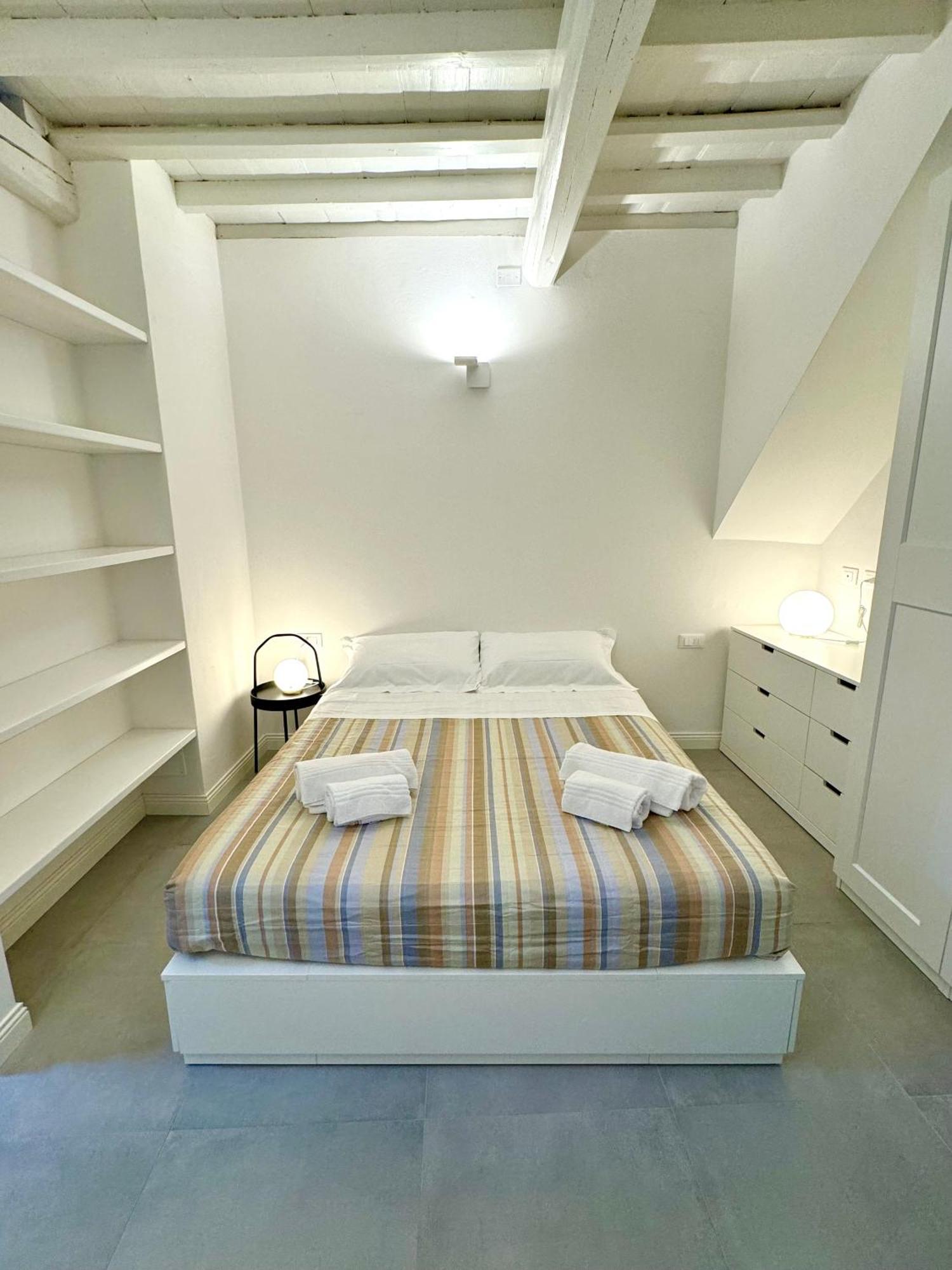 Duomo Flats Apartment Florence Exterior photo